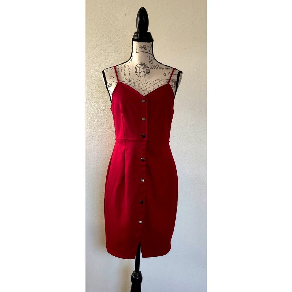 Gimmicks Buckle Dark Red Sleeveless Mini Dress Sz S Sweetheart‎ Neck Snap Button